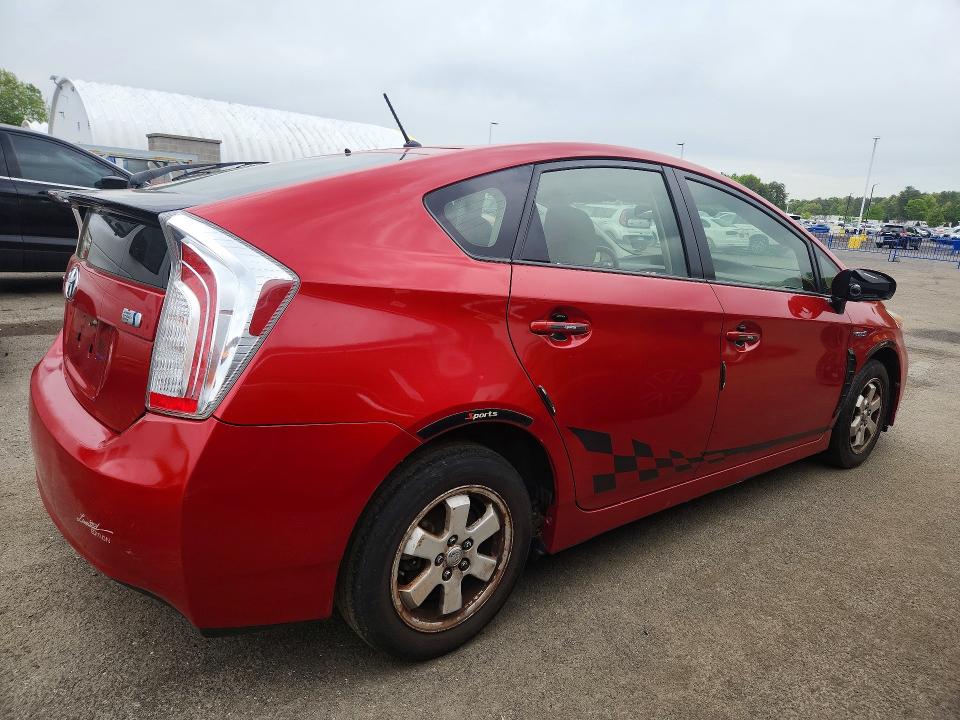 2014 Toyota Prius VIN JTDKN3DUXE1760477 COPART salvage auction — STRIPPED, Ma - Certificate Of Title, sold $2,600 on 2026-07-30 (photo 3)