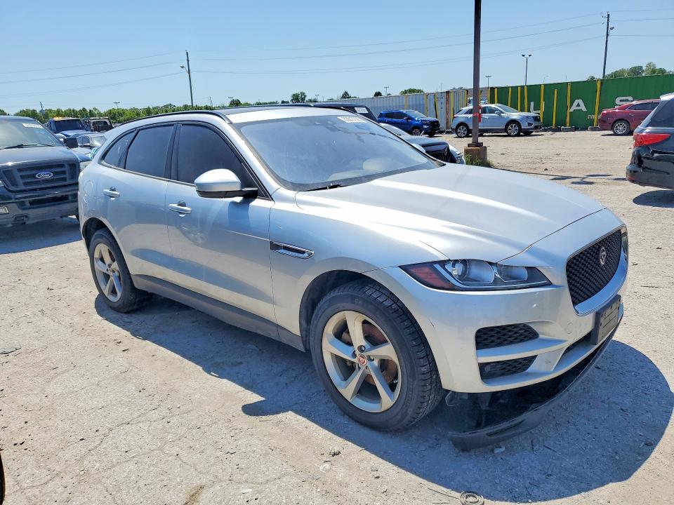 2017 Jaguar F-pace VIN SADCJ2BN3HA491513 COPART salvage auction — MINOR DENT/SCRATCHES, Il - Certificate Of Title (P), sold $2,950 on 2026-07-09 (photo 4)