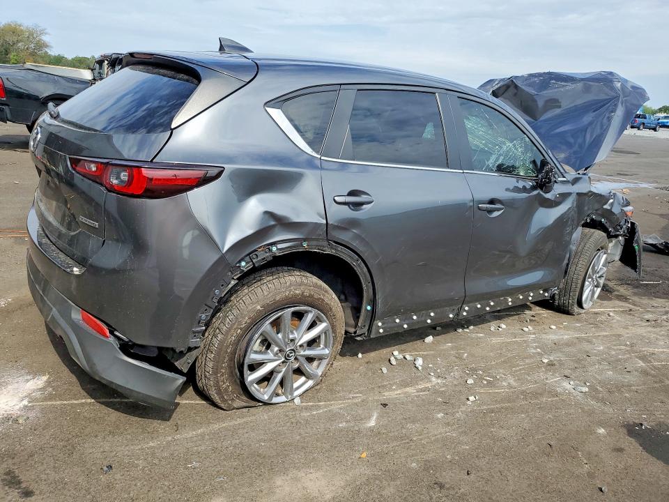 2023 Mazda Cx-5 VIN JM3KFBBM3P0152617 COPART salvage auction — ROLLOVER, Salvage Title, sold $800 on 2026-07-22 (photo 3)