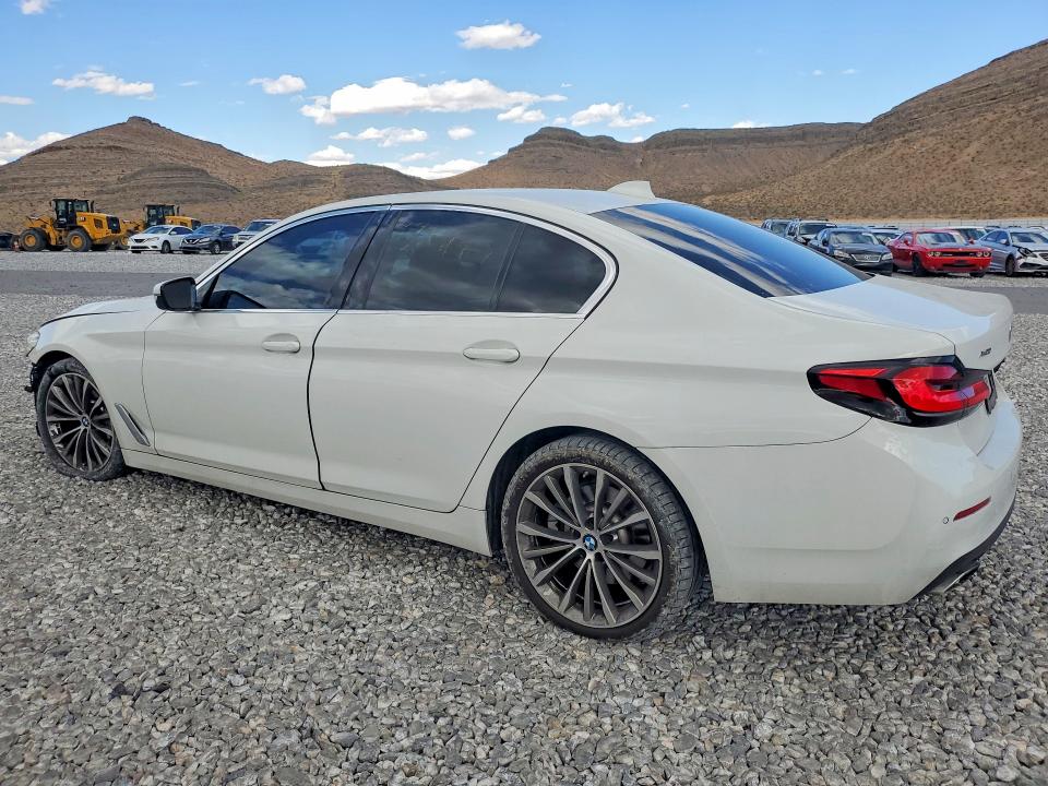 2023 BMW 5er VIN WBA13BJ04PWY20950 COPART salvage auction — SIDE, Nv - Salvage Title, sold $14,700 on 2026-07-29 (photo 2)
