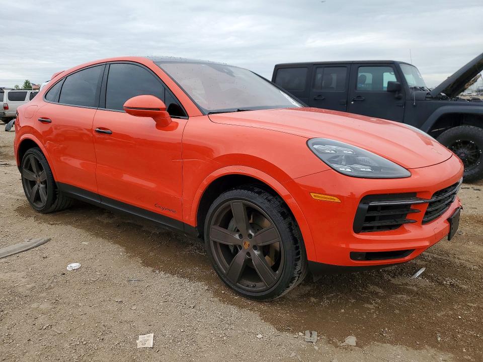 2020 Porsche Cayenne VIN WP1BA2AYXLDA47926 COPART salvage auction — SIDE, Il - Salvage Certificate, sold $34,250 on 2026-08-06 (photo 4)