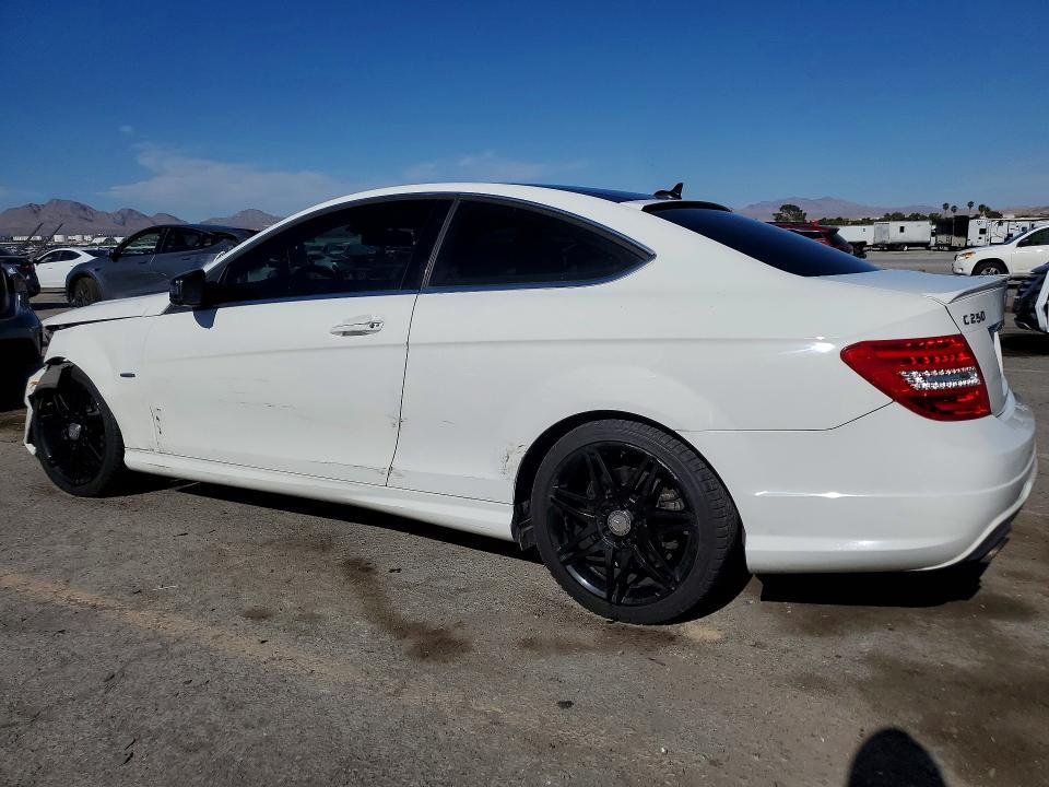 2015 Mercedes-benz VIN WDDGJ4HB7FG389458 COPART salvage auction — FRONT END, Ca - Salvage Certificate, sold $4,500 on 2026-08-06 (photo 2)