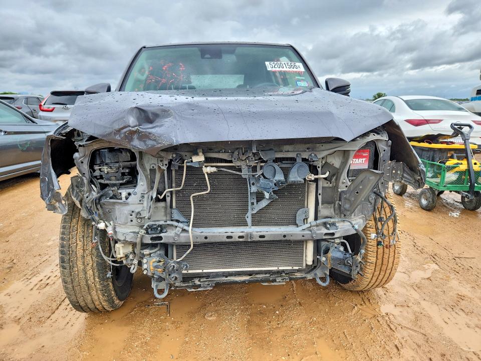 2020 Toyota 4runner VIN JTEZU5JR2L5222192 COPART salvage auction — FRONT END, Tx - Salvage Vehicle Title, sold $9,700 on 2026-07-09 (photo 5)