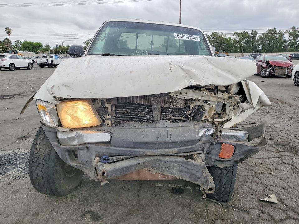 2000 Toyota Tacoma VIN 5TEWM72N7YZ698683 COPART salvage auction — FRONT END, Ca - Salvage Certificate, sold $1,400 on 2026-07-13 (photo 5)