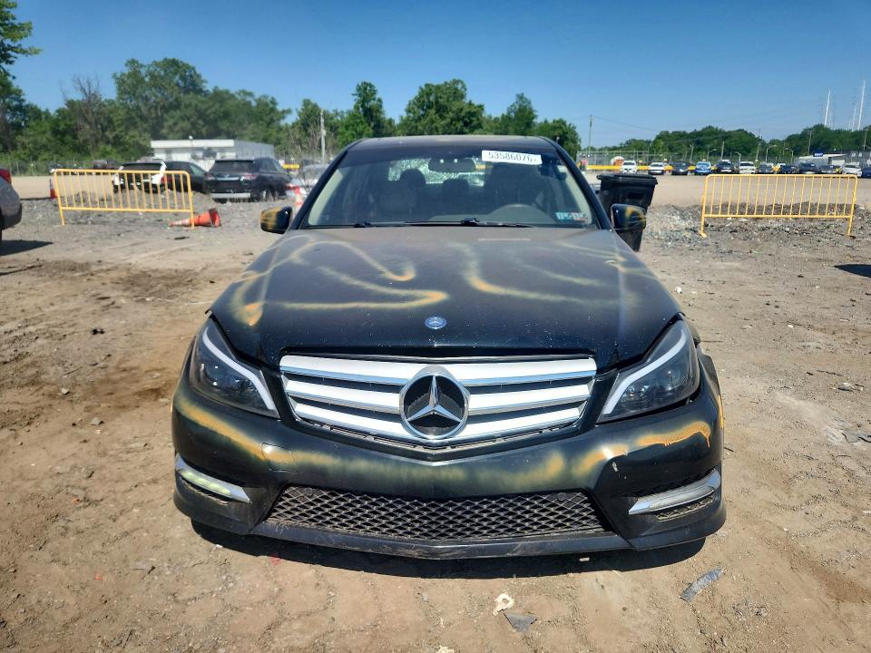 2013 Mercedes-benz VIN WDDGF4HB0DR243101 COPART salvage auction — VANDALISM, Pa - Certificate Of Salvage, sold $775 on 2026-07-09 (photo 5)