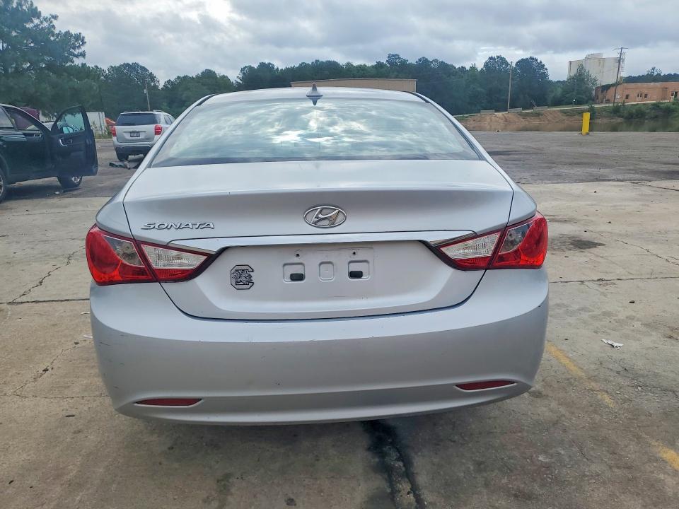 2013 Hyundai Sonata VIN 5NPEB4AC8DH762744 COPART salvage auction — FRONT END, Sc - Cert Of Title-Salvage, sold $725 on 2026-07-03 (photo 6)
