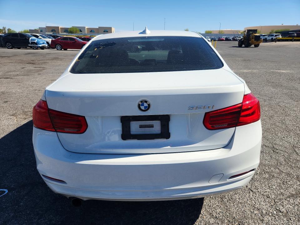 2017 BMW VIN WBA8E1G30HNU15812 COPART salvage auction — FRONT END, Nv - Salvage Title, sold $1,200 on 2026-08-10 (photo 6)