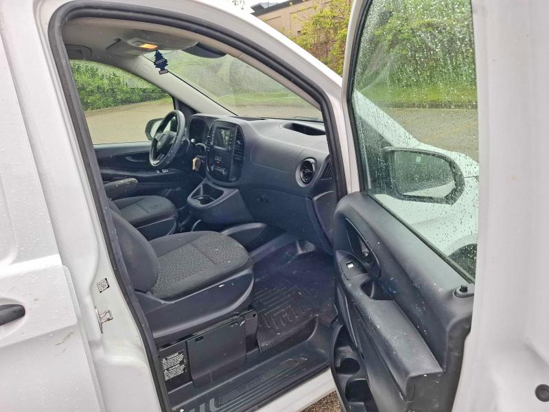 2021 Mercedes-benz Metris VIN W1YV0CEY9M3867855 COPART salvage auction — MINOR DENT/SCRATCHES, ON - PERMIT NO BRAND - UNFIT (P), sold $8,600 on 2026-07-08 (photo 5)