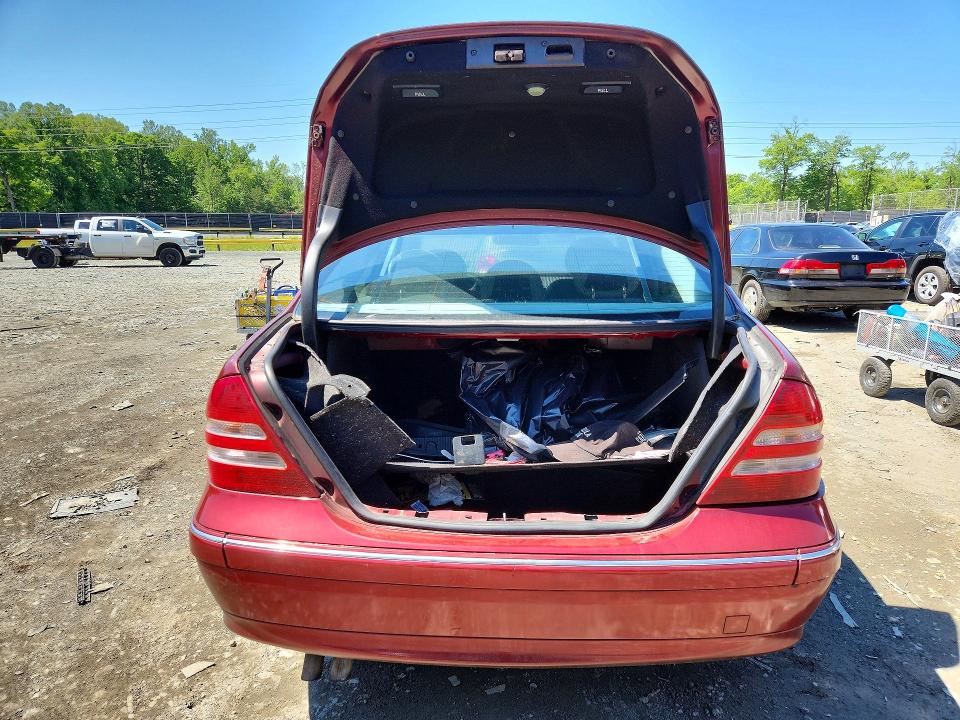 2002 Mercedes-benz C class VIN WDBRF61J62F181815 COPART salvage auction — FRONT END, MD - CERT OF SALVAGE > 75% DAMAGE, sold $200 on 2026-07-10 (photo 6)
