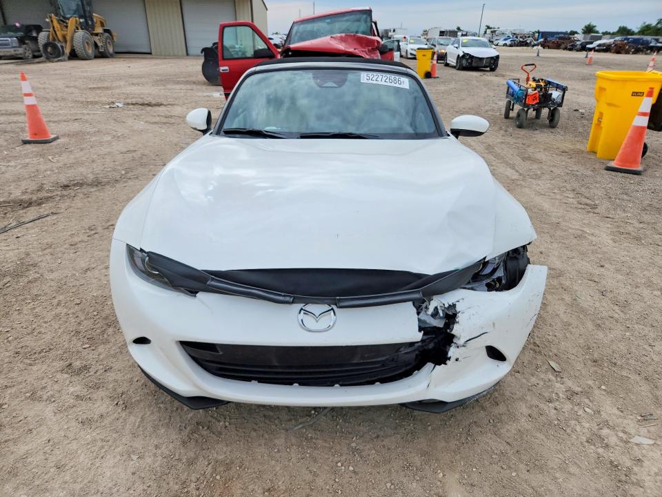 2025 Mazda VIN JM1NDAD75S0659010 COPART salvage auction — FRONT END, Tx - Salvage Vehicle Title, sold $150 on 2026-07-29 (photo 5)