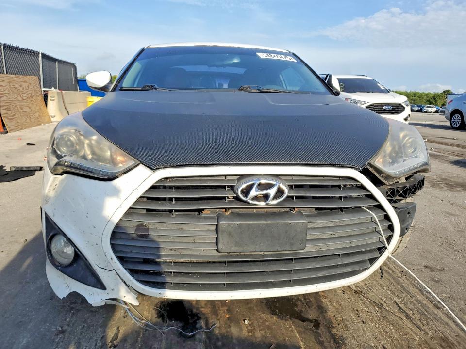 2015 Hyundai Veloster VIN KMHTC6AE0FU217661 COPART salvage auction — FRONT END, Fl - Cert Of Title Slvg Rebuildable, sold $475 on 2026-07-28 (photo 5)