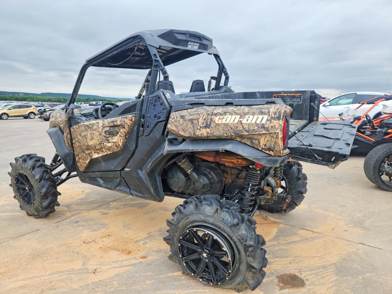 2021 Can-Am MAVERICK VIN 3JB1RAX43MK001007 COPART salvage auction — Rollover, TX - CERTIFICATE OF TITLE, sold $2,250 on 2026-07-02 (photo 3)