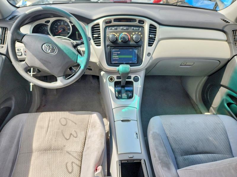 2006 Toyota Highlander VIN JTEGP21A860102664 COPART salvage auction — FRONT END, FL - CERT OF TITLE SLVG REBUILDABLE, sold $575 on 2026-07-31 (photo 8)