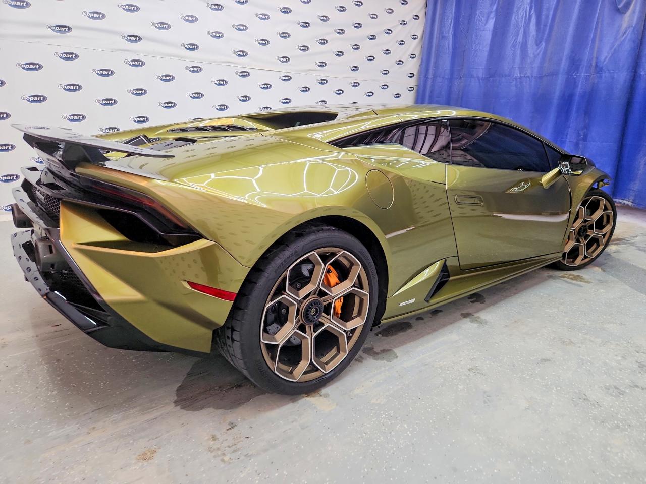 2023 Lamborghini Huracan VIN ZHWUB6ZF9PLA24595 COPART salvage auction — Front End, TX - SALVAGE VEHICLE TITLE, sold $173,000 on 2026-07-02 (photo 3)
