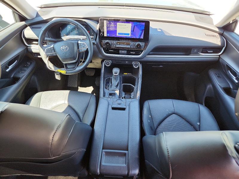 2024 Toyota Highlander VIN 5TDAAAA58RS017415 COPART salvage auction — REAR END, TN - SALVAGE CERTIFICATE, sold $15,400 on 2026-07-08 (photo 8)