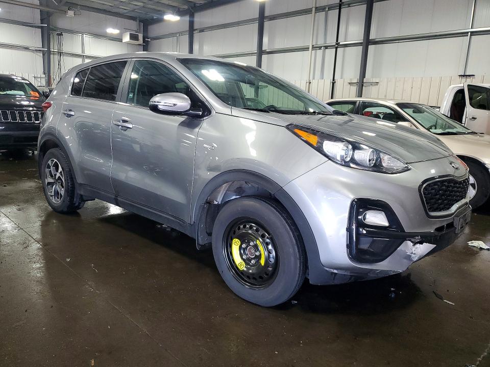 2020 Kia Sportage VIN KNDPMCAC7L7647763 COPART salvage auction — VANDALISM, Mn - Cert Of Title-Salvage, sold $5,100 on 2026-07-14 (photo 4)