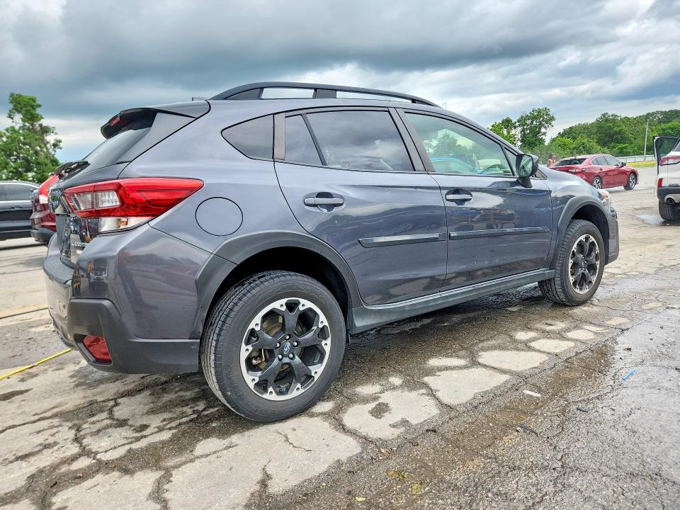 2022 Subaru Xv VIN JF2GTAEC7NH213522 COPART salvage auction — HAIL, Mo - Salvage Certificate Of Title, sold $7,300 on 2026-07-20 (photo 3)