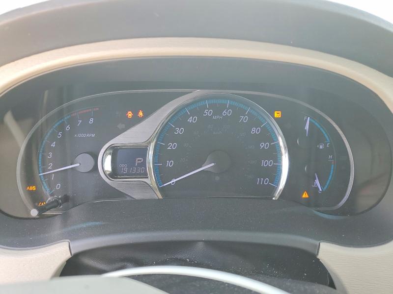 2014 Toyota Sienna VIN 5TDYK3DC4ES498940 COPART salvage auction — FRONT END, Tn - Salvage Certificate, sold $2,600 on 2026-07-08 (photo 9)