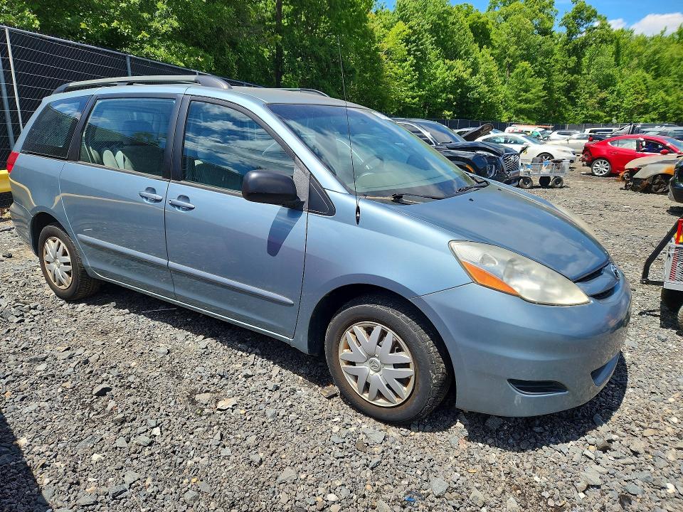 2007 Toyt Sienna VIN 5TDZK23C87S005747 COPART salvage auction — MINOR DENT/SCRATCHES, MD - CERTIFICATE OF TITLE, sold $1,200 on 2026-07-17 (photo 4)