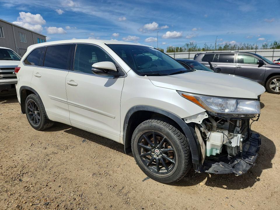2017 Toyota VIN 5TDBZRFHXHS419188 COPART salvage auction — FRONT END, AB - BOS - SALVAGE, sold $7,200 on 2026-07-02 (photo 4)