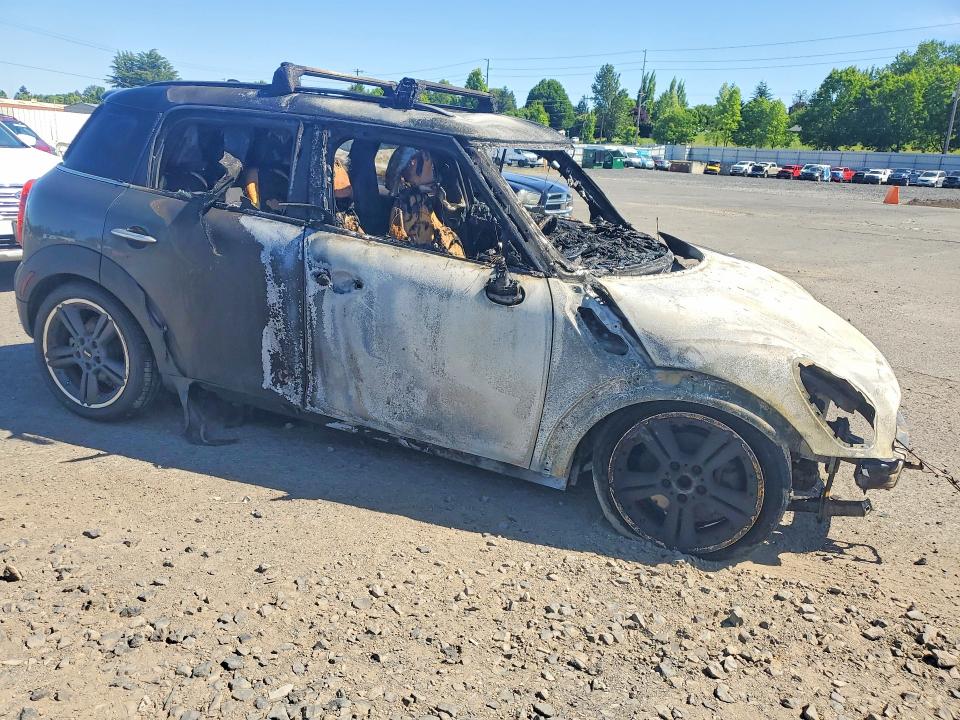 2012 Mini Cooper VIN WMWZC3C53CWL83602 COPART salvage auction — BURN, Or - Salvage Title Certificate, sold $300 on 2026-07-13 (photo 4)