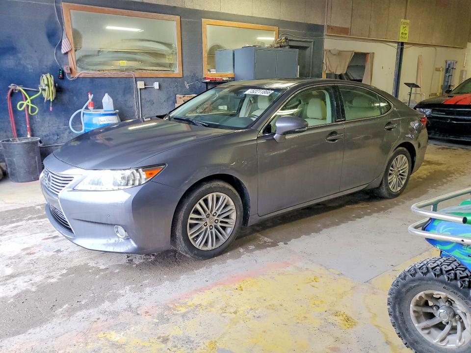 2013 Lexus VIN JTHBK1GG2D2003549 COPART salvage auction — SIDE, In - Cert Of Title-Salvage Title, sold $4,250 on 2026-07-10 (photo 1)