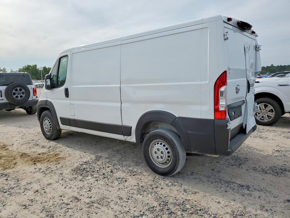 2025 Ram Promaster 2500 VIN 3C6LRVVG0SE511537 COPART salvage auction — REAR END, Fl - Cert Of Title Slvg Rebuildable, sold $10,800 on 2026-07-17 (photo 2)
