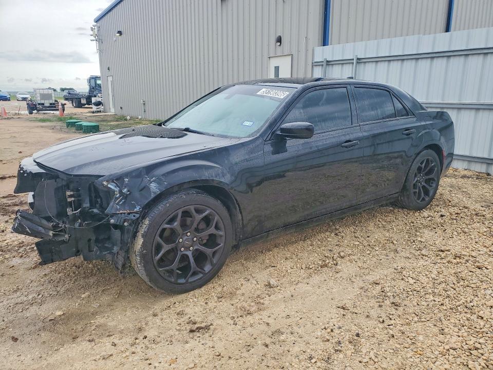 2019 Chrysler 300 VIN 2C3CCABG6KH617880 COPART salvage auction — FRONT END, Tx - Certificate Of Title, sold $3,750 on 2026-07-09 (photo 1)