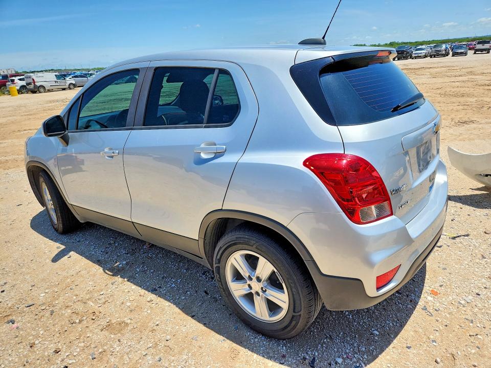 2020 Chevrolet Trax VIN 3GNCJKSB5LL200214 COPART salvage auction — FRONT END, Tx - Salvage Vehicle Title, sold $2,400 on 2026-07-09 (photo 2)