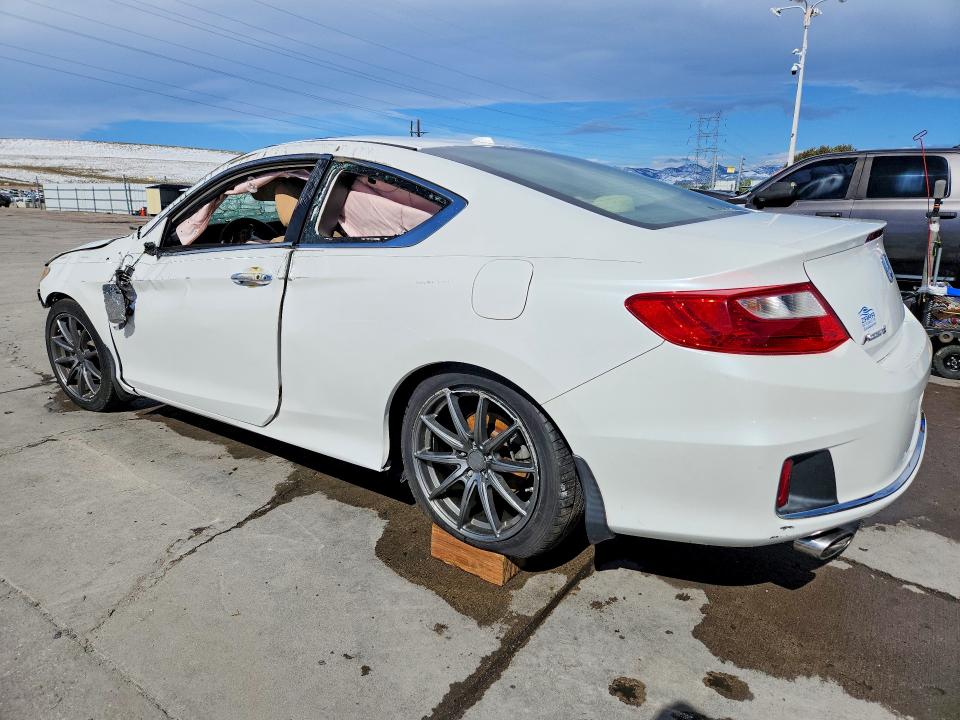 2015 Honda Accord VIN 1HGCT2B83FA001991 COPART salvage auction — ROLLOVER, Salvage Title, sold $275 on 2026-07-22 (photo 2)