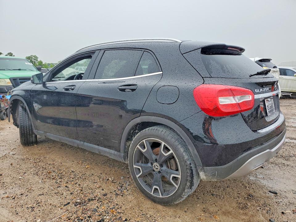 2019 Mercedes-benz VIN WDCTG4EB0KU000693 COPART salvage auction — WATER/FLOOD, Tx - Salvage Title-Flood Damage, sold $2,700 on 2026-08-04 (photo 2)