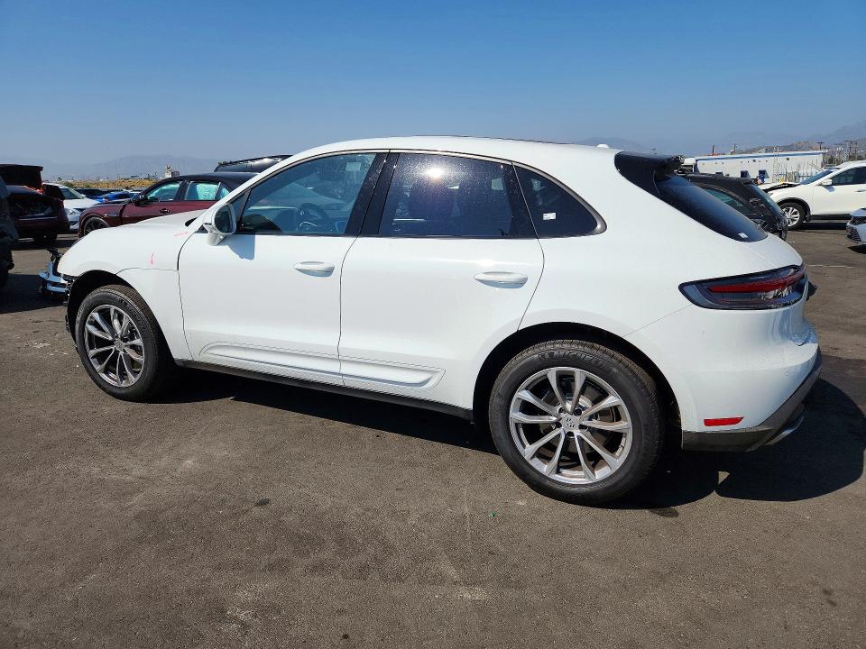 2026 Porsche Macan VIN WP1AA2A58TLB07712 COPART salvage auction — FRONT END, Id - Salvage Certificate Of Title, sold $22,800 on 2026-08-17 (photo 2)