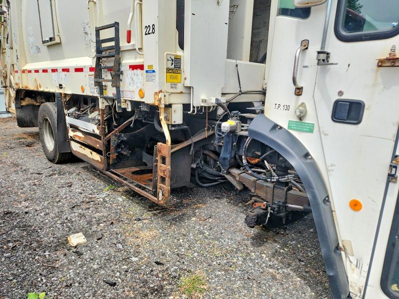 2019 Mack All other VIN 1M2LR02C9KM003884 COPART salvage auction — MECHANICAL, NY - CERT OF TITLE-SALVAGE (P), sold $3,850 on 2026-09-14 (photo 6)
