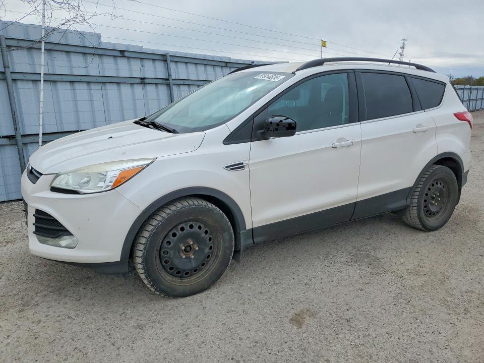 2015 Ford Escape VIN 1FMCU0GX0FUB83871 — COPART salvage auction photo