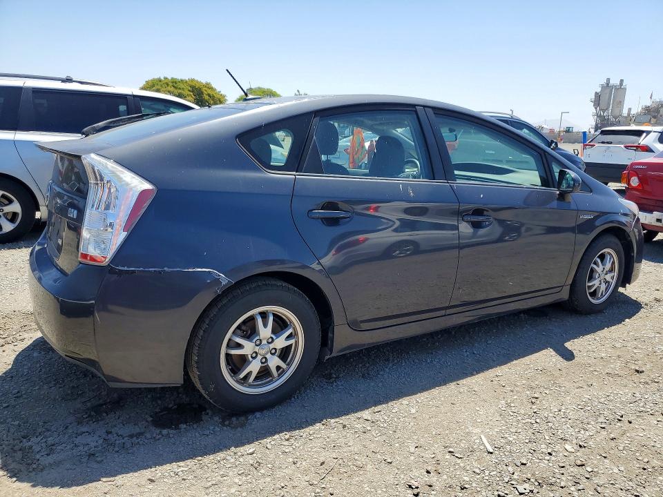 2010 Toyota Prius VIN JTDKN3DU1A0201982 COPART salvage auction — REAR END, Tx - Dis/Dlr/Exp Only Clean Title, sold $1,100 on 2026-07-31 (photo 3)