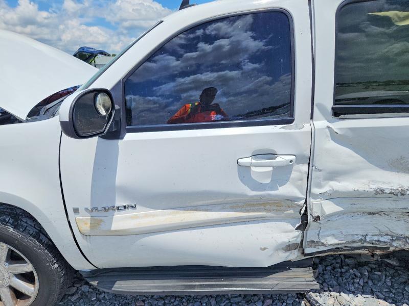 2007 Gmc Yukon VIN 1GKFK13087J388111 COPART salvage auction — SIDE, Fl - Cert Of Title Slvg Rebuildable, sold $750 on 2026-07-02 (photo 7)
