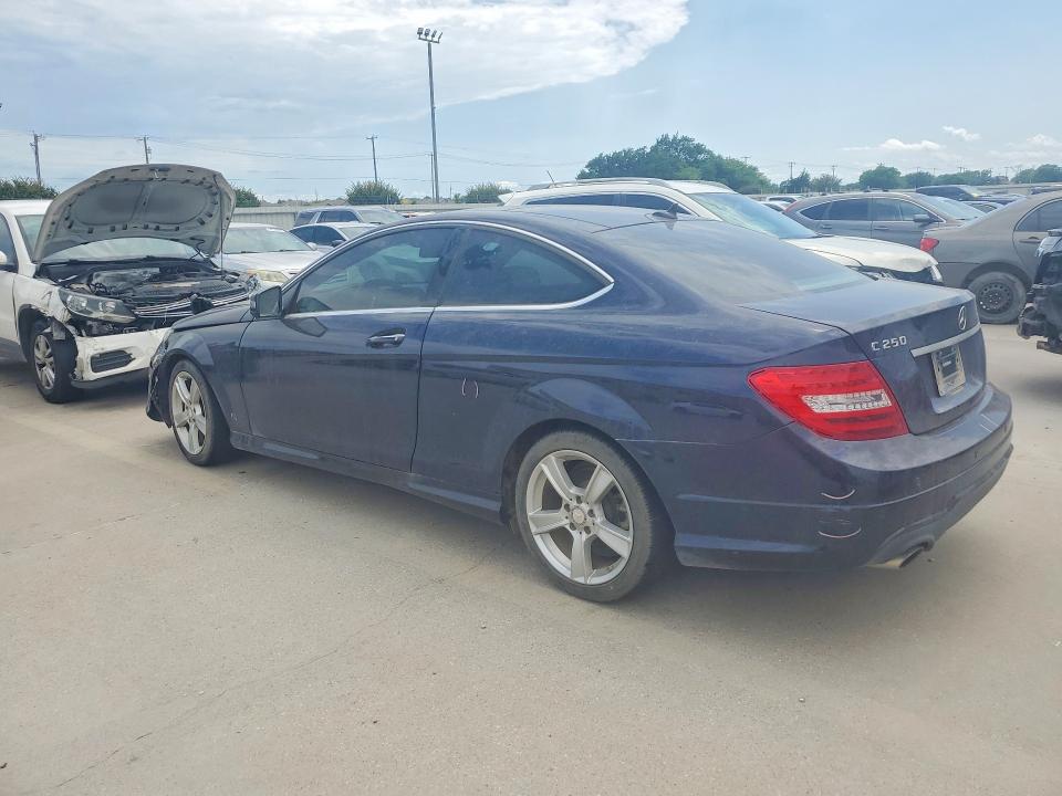 2013 Mercedes-benz VIN WDDGJ4HB4DG003642 COPART salvage auction — FRONT END, Tx - Salvage Vehicle Title, sold $900 on 2026-07-02 (photo 2)