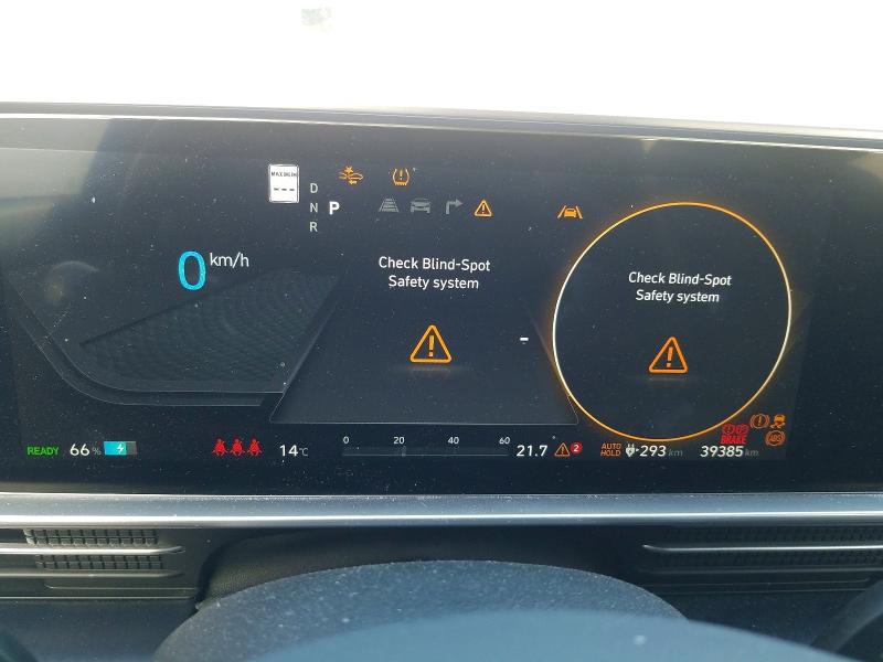 2025 Hyundai Ioniq 6 VIN KMHM34AA1SA106179 COPART salvage auction — FRONT END, Qc - Gravement Accidente, sold $10,200 on 2026-07-07 (photo 9)