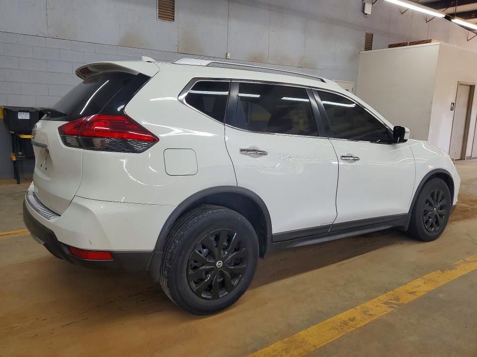 2017 Nissan VIN JN8AT2MT9HW140931 COPART salvage auction — FRONT END, Nc - Salvage Certificate Of Title, sold $925 on 2026-07-22 (photo 3)