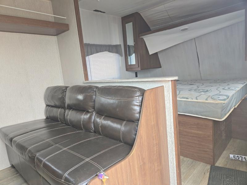 2018 Prowler Lynx VIN 5SFPB292XJE364761 COPART salvage auction — MINOR DENT/SCRATCHES, MI - DEALER ONLY CLEAN TITLE, sold $6,950 on 2026-07-14 (photo 9)