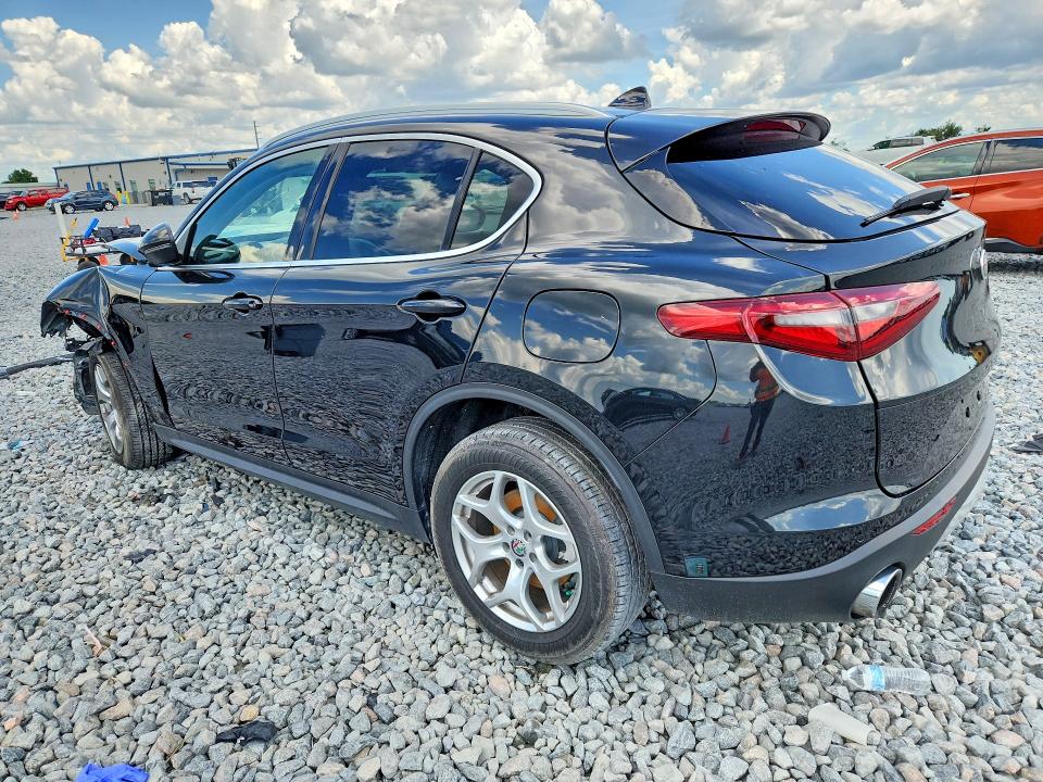 2020 Alfa romeo Stelvio VIN ZASPAJAN4L7C90922 COPART salvage auction — FRONT END, Fl - Certificate Of Destruction, sold $1,400 on 2026-07-02 (photo 2)