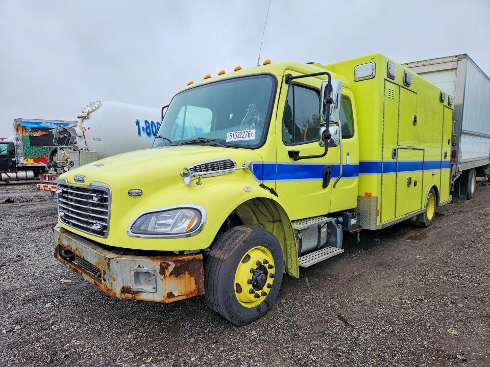 2018 Freightliner M2 106 VIN 1FVACWFC7JHJR9247 COPART salvage auction — MINOR DENT/SCRATCHES, OH - CERTIFICATE OF TITLE, sold $8,900 on 2026-07-18 (photo 1)