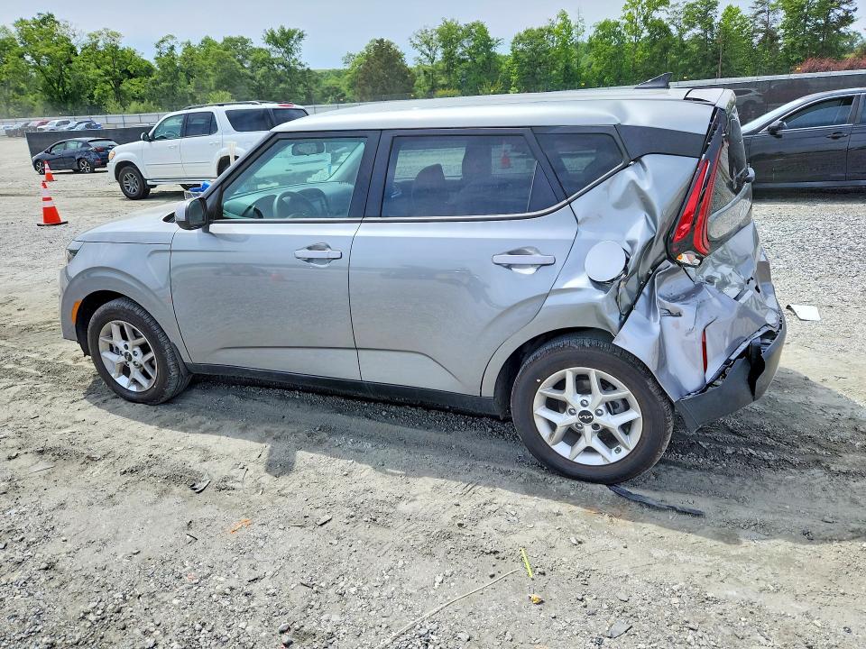 2025 Kia Soul VIN KNDJ23AUXS7967646 COPART salvage auction — REAR END, Sc - Cert Of Title-Salvage, sold $5,700 on 2026-07-20 (photo 2)