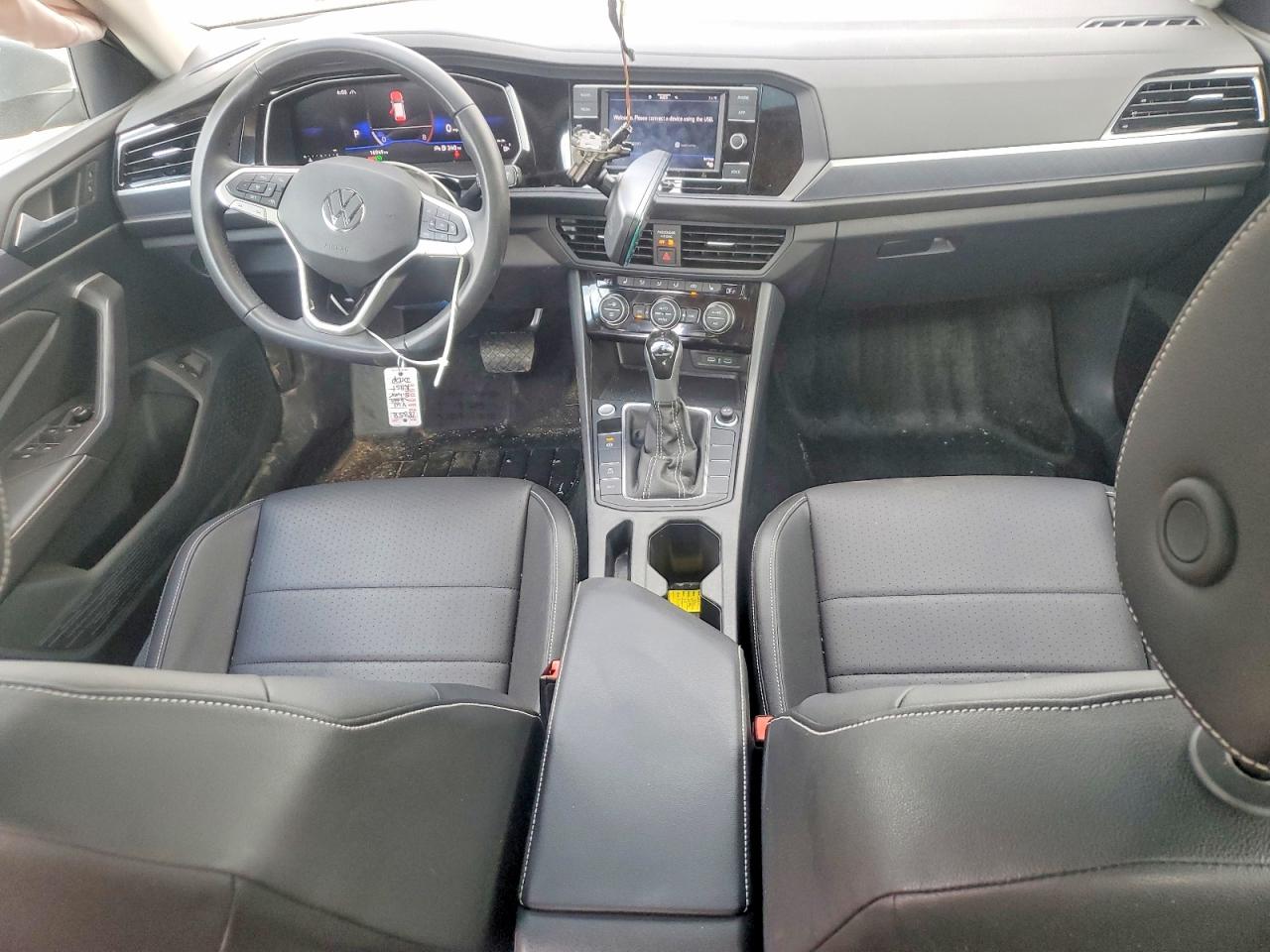 2024 Volkswagen Jetta VIN 3VW7M7BU4RM093575 COPART salvage auction — Rear End, IL - SALVAGE CERTIFICATE, sold $5,800 on 2026-07-09 (photo 8)
