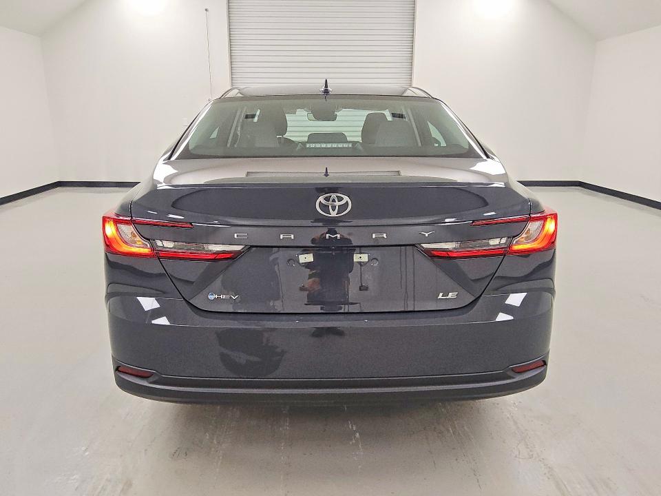 2026 Toyota Camry VIN 4T1DAACK7TU662121 COPART salvage auction — WATER/FLOOD, Tx - Salvage Title-Flood Damage, sold $15,400 on 2026-07-09 (photo 6)