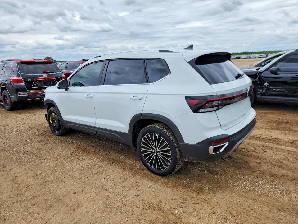 2025 Volkswagen Taos VIN 3VVSC7B23SM053106 COPART salvage auction — FRONT END, Tx - Certificate Of Title, sold $9,900 on 2026-07-16 (photo 2)