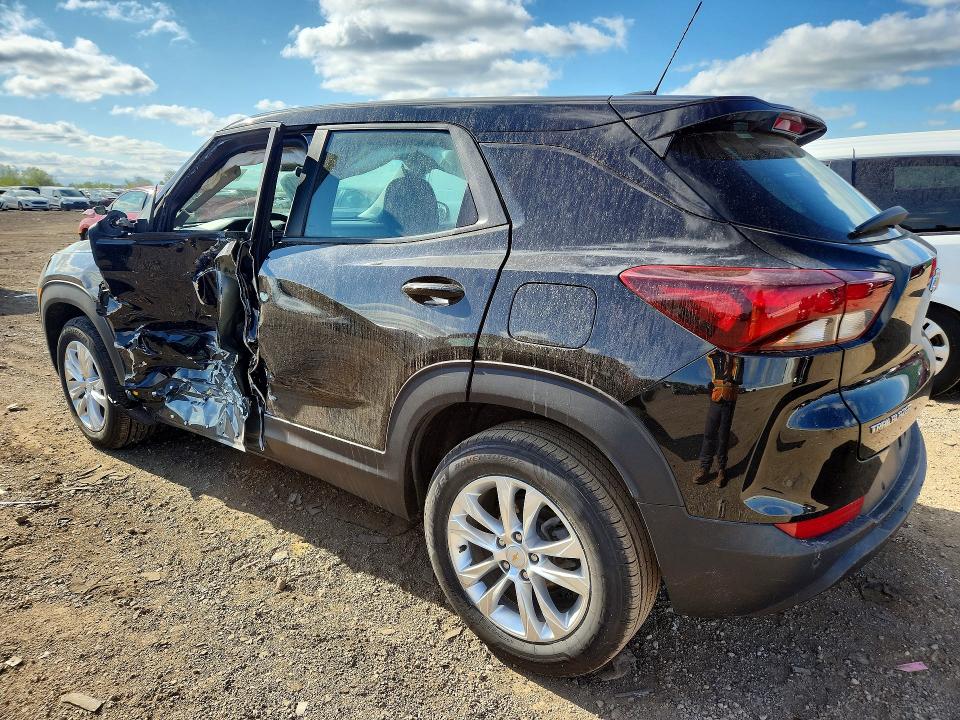 2021 Chevrolet Trailblazer VIN KL79MMS2XMB159875 COPART salvage auction — SIDE, Il - Salvage Certificate, sold $3,700 on 2026-07-14 (photo 2)