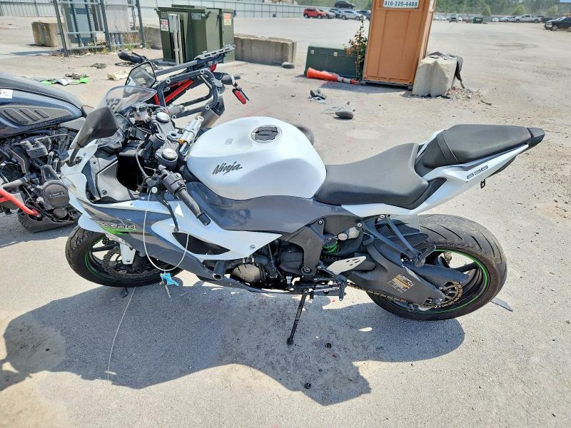 2021 Kawasaki Zx VIN JKBZXJH14MA007139 COPART salvage auction — SIDE, Mo - Salvage Certificate Of Title, sold $4,200 on 2026-07-23 (photo 3)