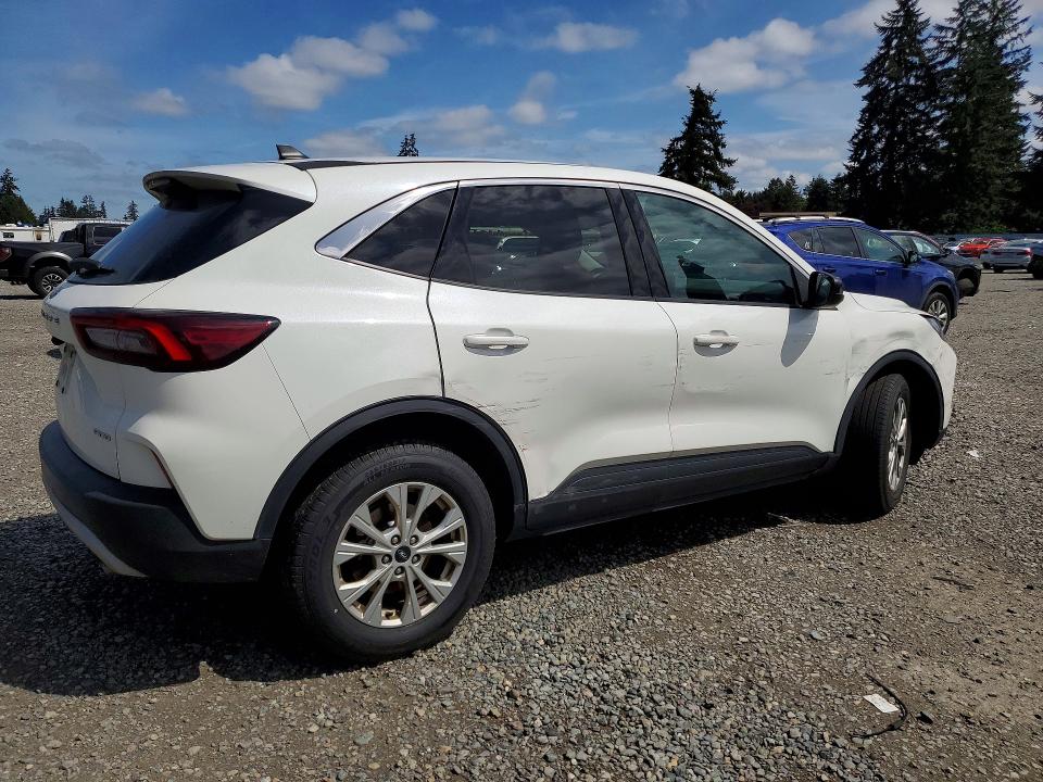 2023 Ford Escape VIN 1FMCU9GN0PUB05885 COPART salvage auction — MECHANICAL, Wa - Vehicle Cert Of Ownership-Titl, sold $2,750 on 2026-07-10 (photo 3)