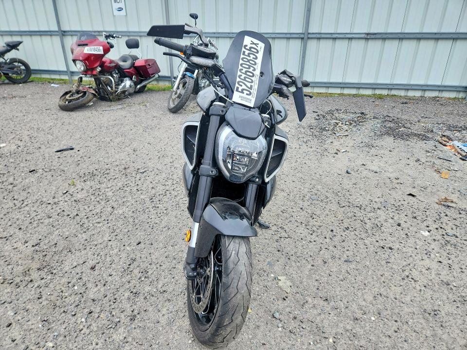 2023 Ducati Diavel VIN ZDMGAR1W1PB000563 COPART salvage auction — SIDE, Ma - Cert Of Title-Salvage, sold $4,950 on 2026-08-05 (photo 2)